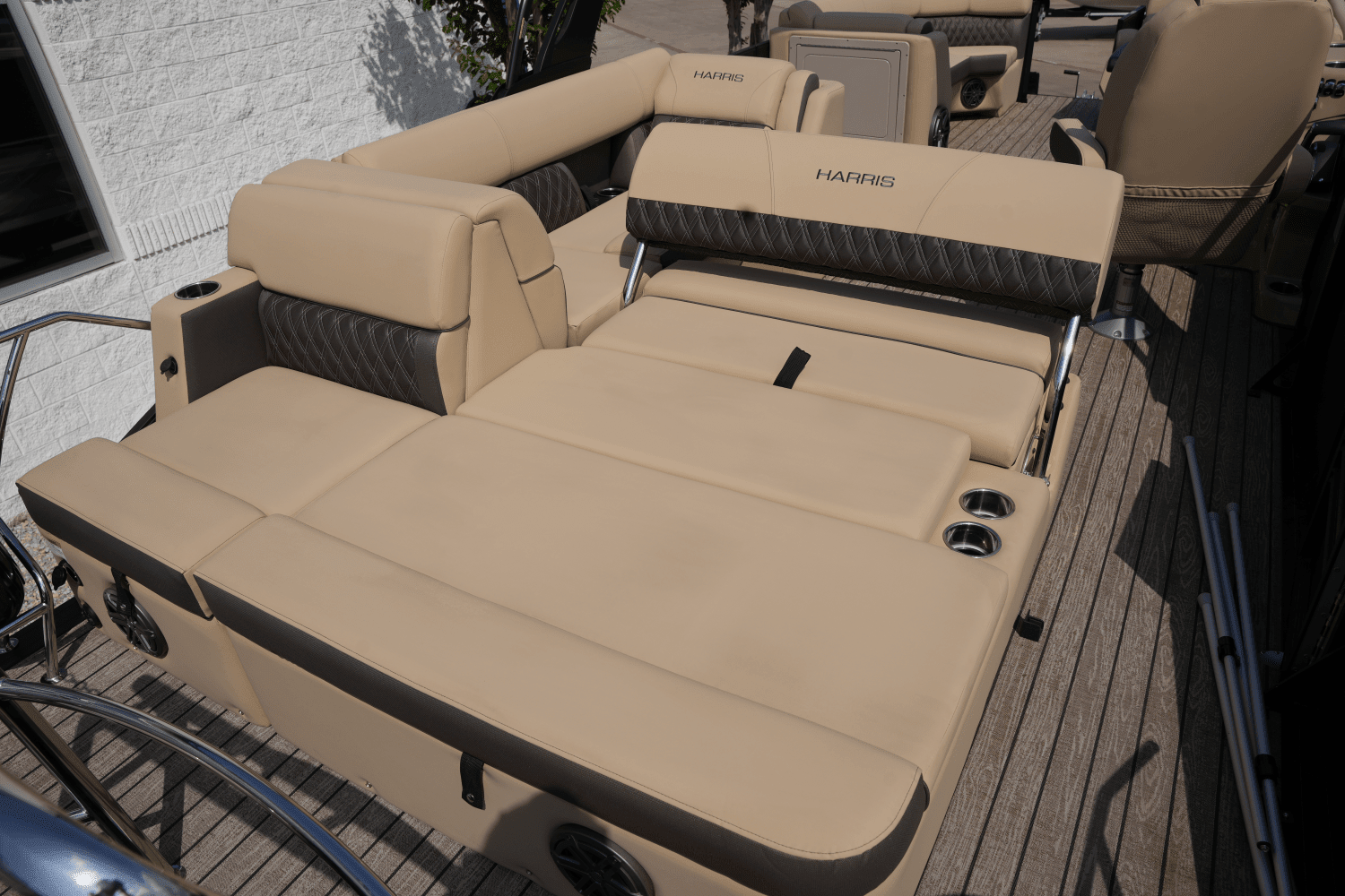 2025 Harris 230 Sunliner Image Thumbnail #22