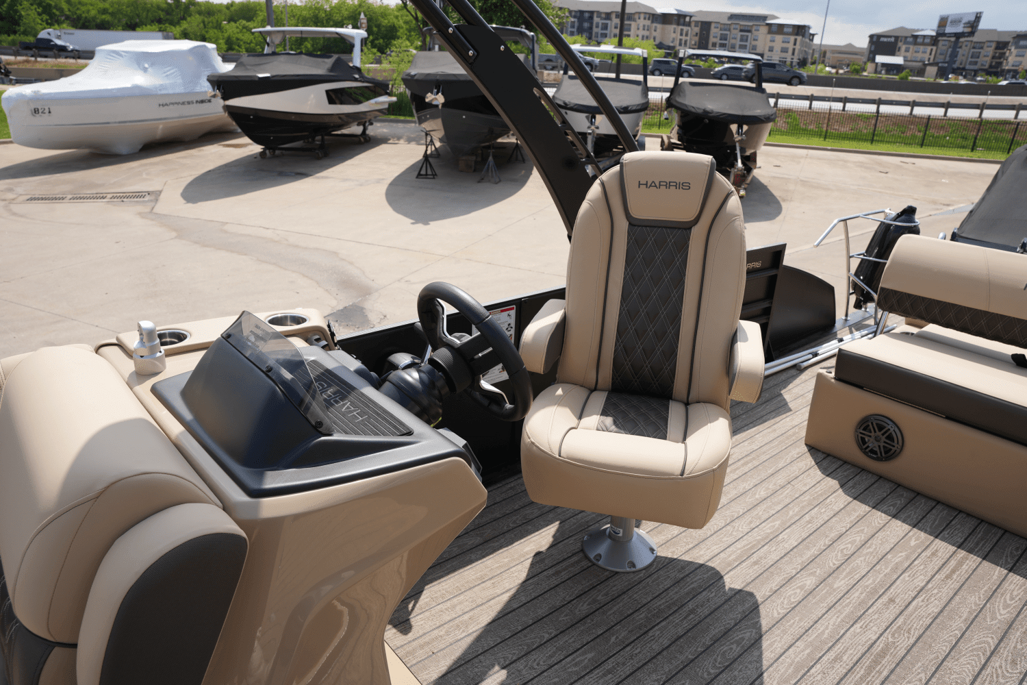 2025 Harris 230 Sunliner Image Thumbnail #11