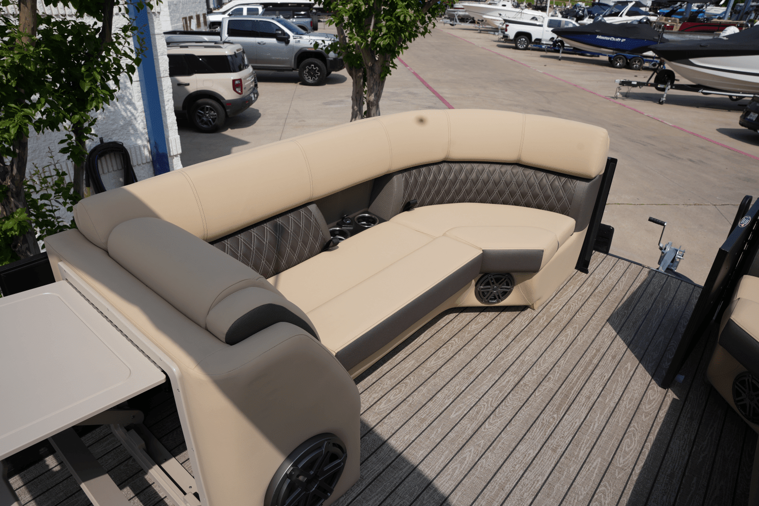 2025 Harris 230 Sunliner Image Thumbnail #4