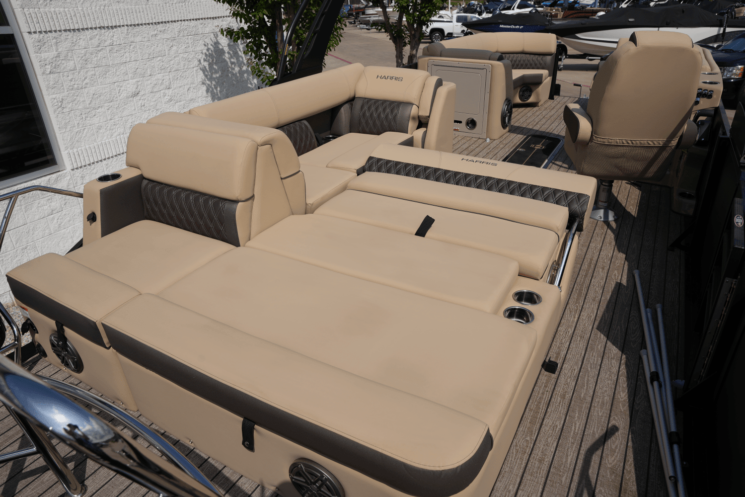 2025 Harris 230 Sunliner Image Thumbnail #23