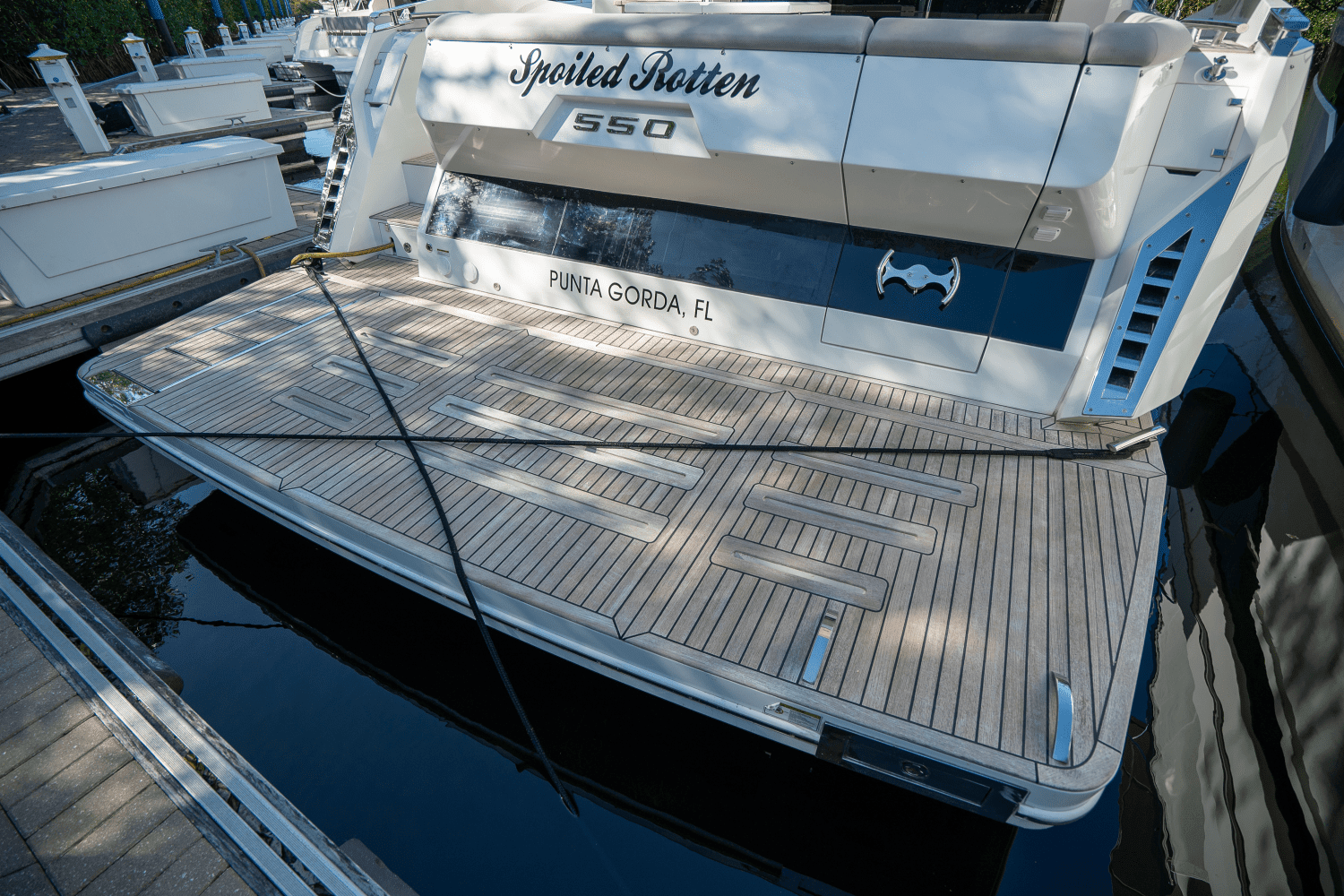 2022 Galeon
                                                             550 FLY Image Thumbnail #3