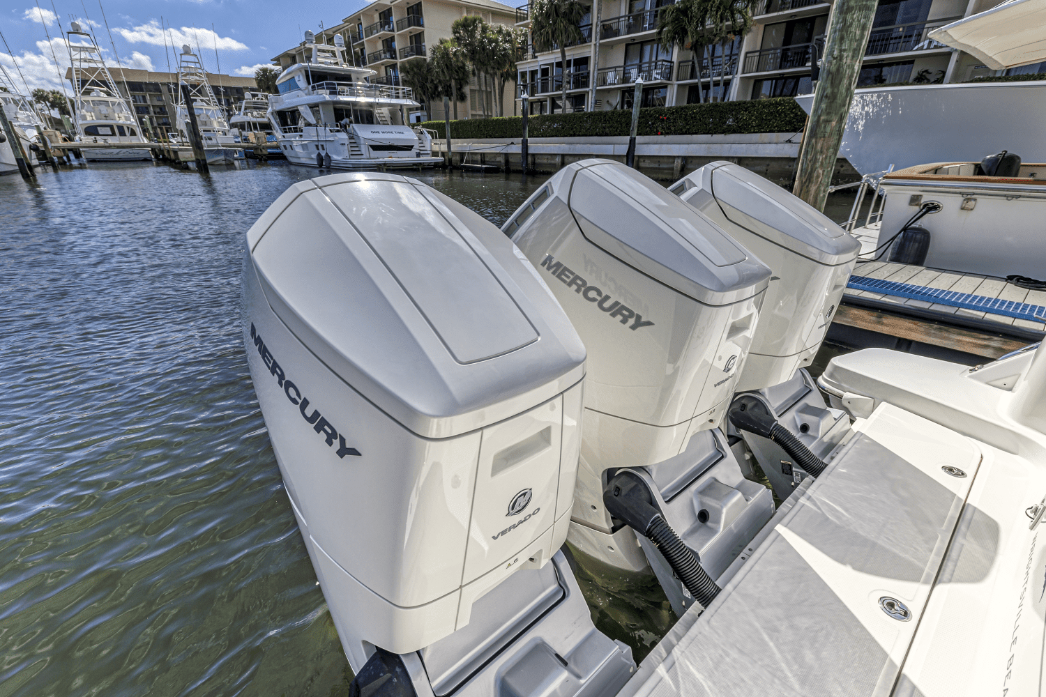 2023 Boston Whaler 405 CONQUEST Image Thumbnail #82