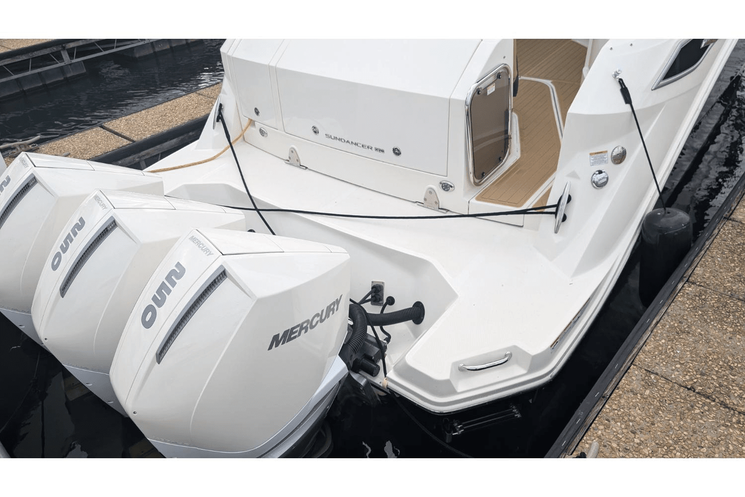 2023 Sea Ray Sundancer 320 Outboard Image Thumbnail #2