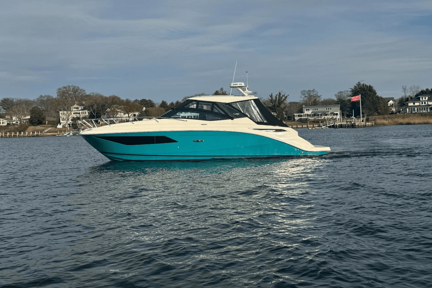 2021 Sea Ray 320 SUNDANCER Image Thumbnail #2