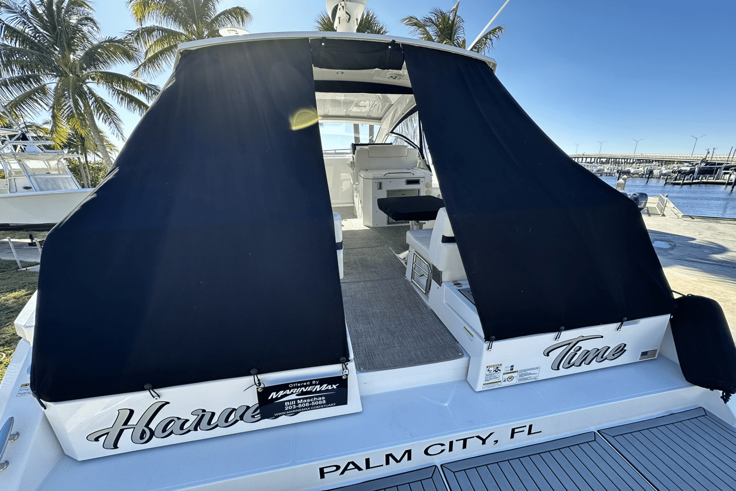 2019 Cruisers Yachts 39 EXPRESS COUPE Image Thumbnail #15