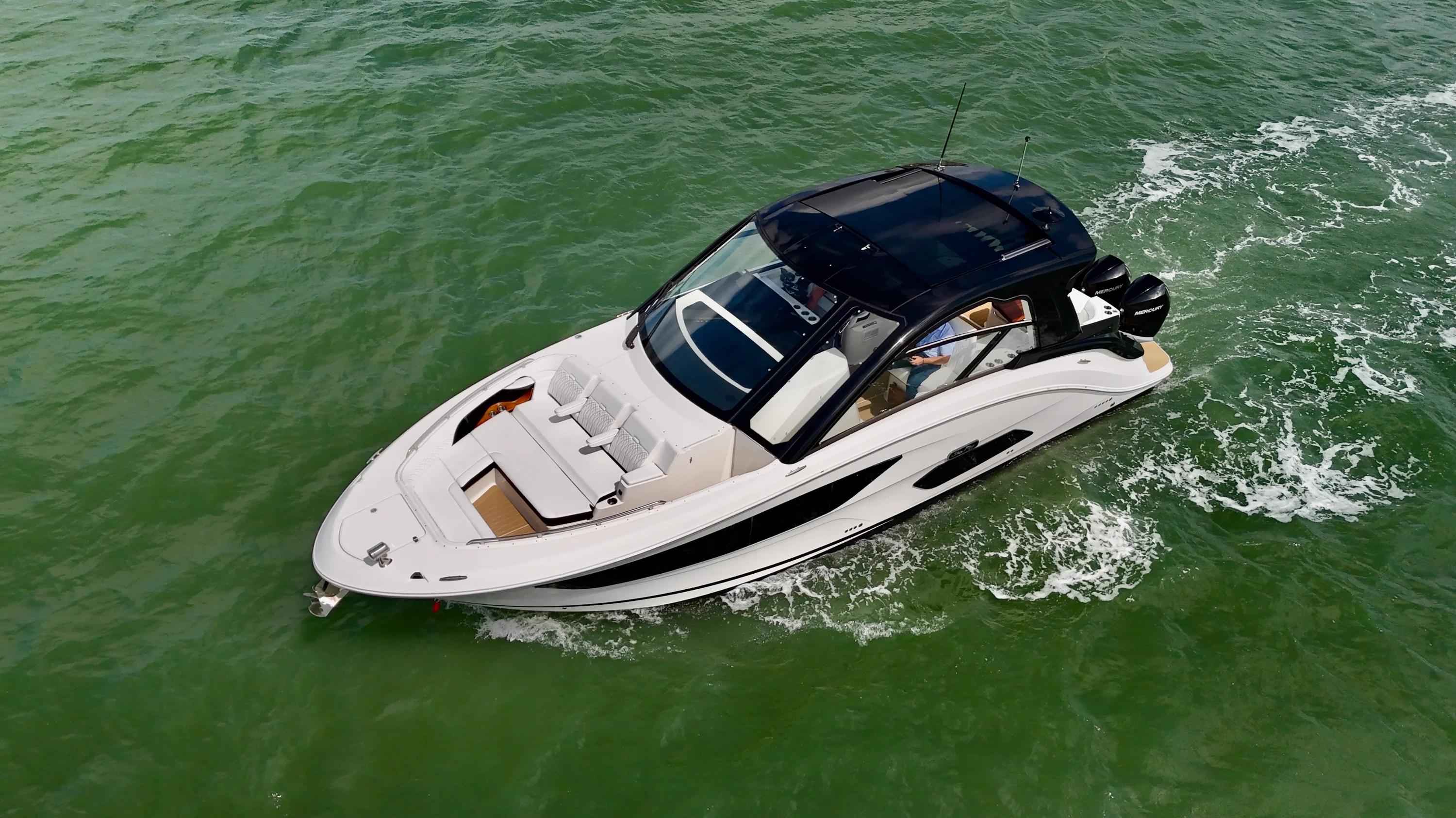 2023 Sea Ray Sundancer 370 Outboard Image Thumbnail #18