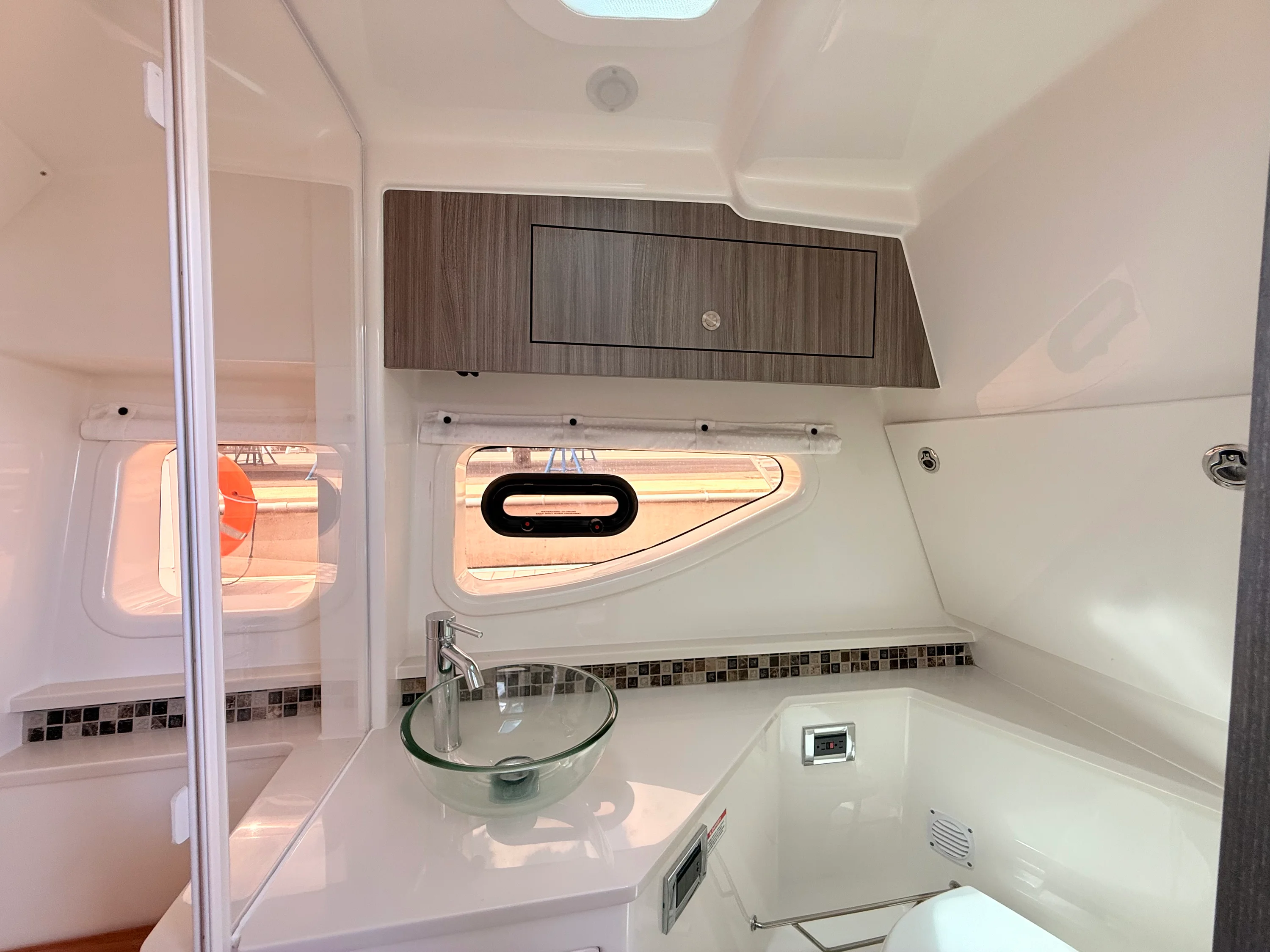 2023 Sea Ray Sundancer 370 Outboard Image Thumbnail #76