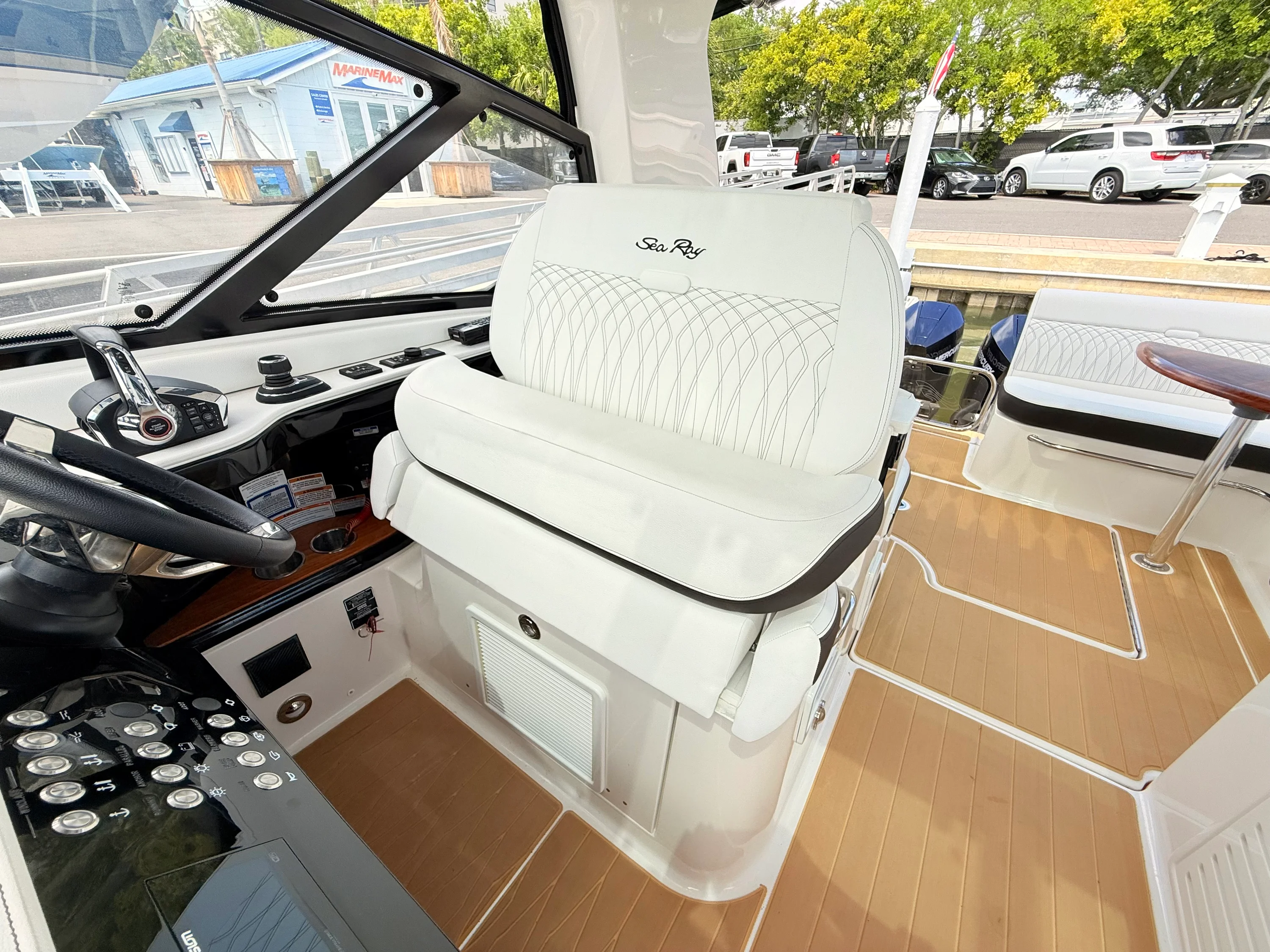2023 Sea Ray Sundancer 370 Outboard Image Thumbnail #43