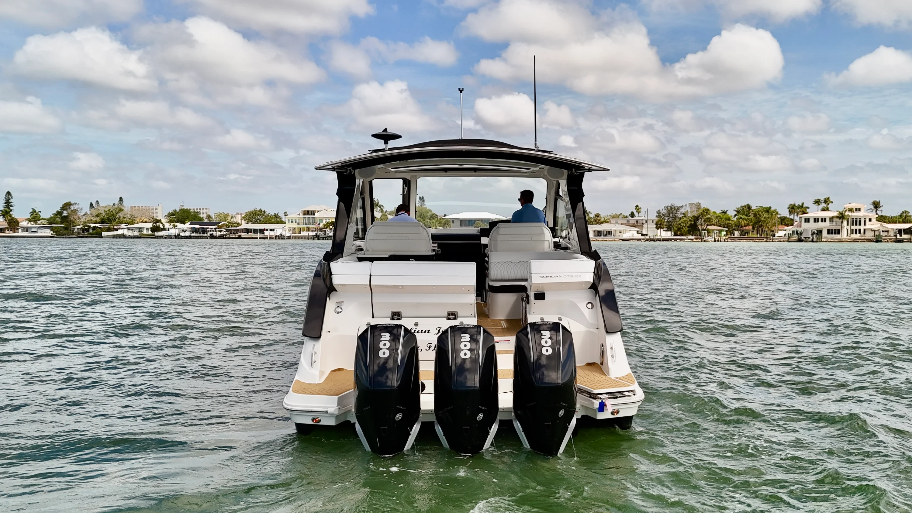 2023 Sea Ray Sundancer 370 Outboard Image Thumbnail #9
