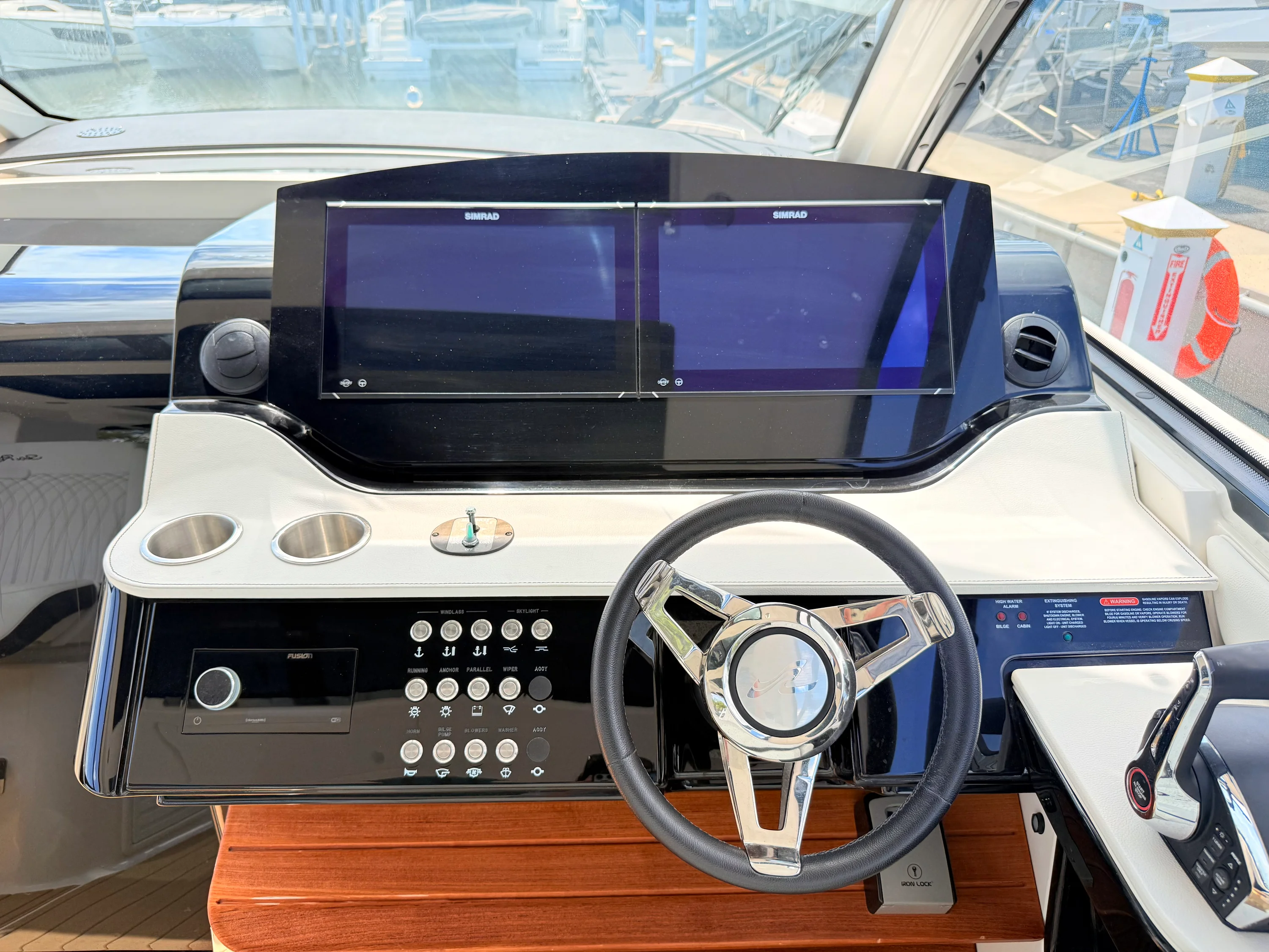 2023 Sea Ray Sundancer 370 Outboard Image Thumbnail #48