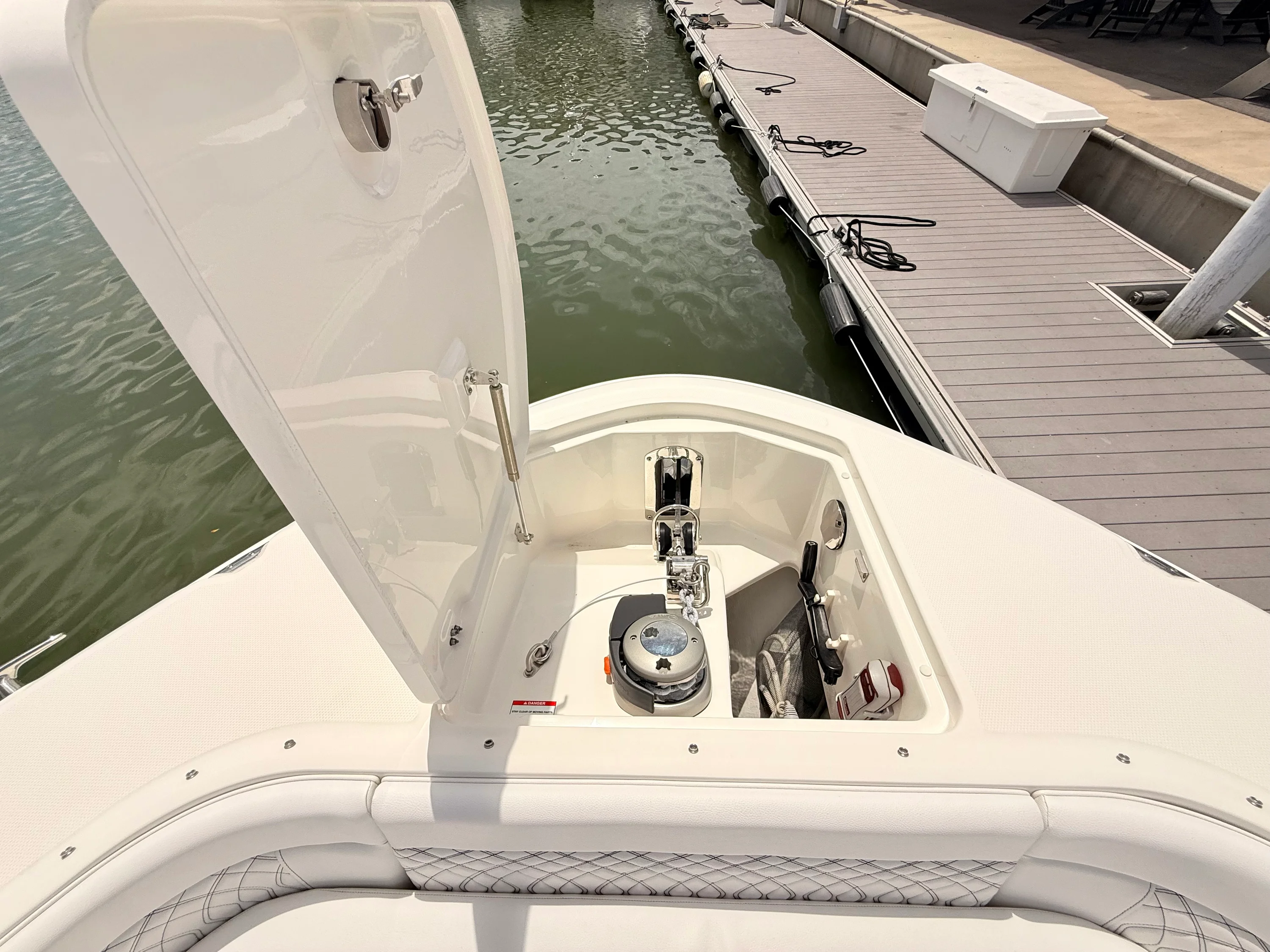 2023 Sea Ray Sundancer 370 Outboard Image Thumbnail #66