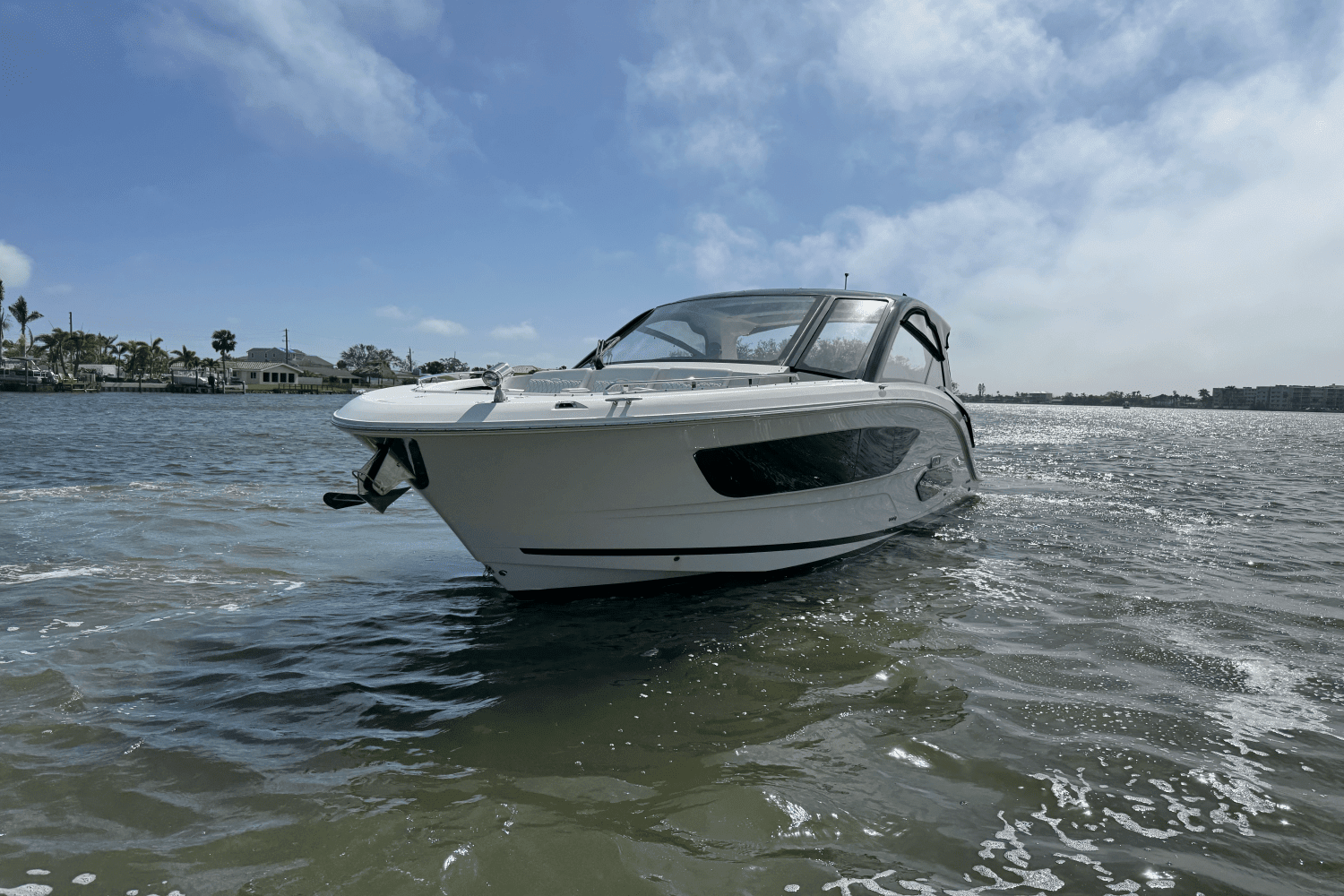 2023 Sea Ray Sundancer 370 Outboard Image Thumbnail #10