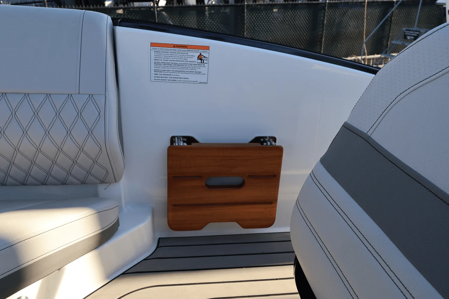 2025 Sea Ray SLX 280 Image Thumbnail #27