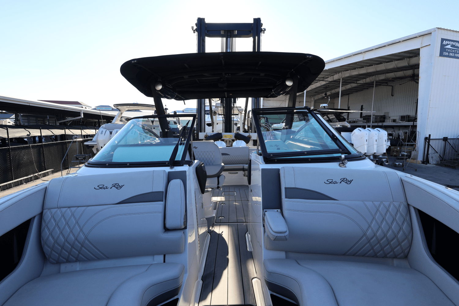 2025 Sea Ray SLX 280 Image Thumbnail #20