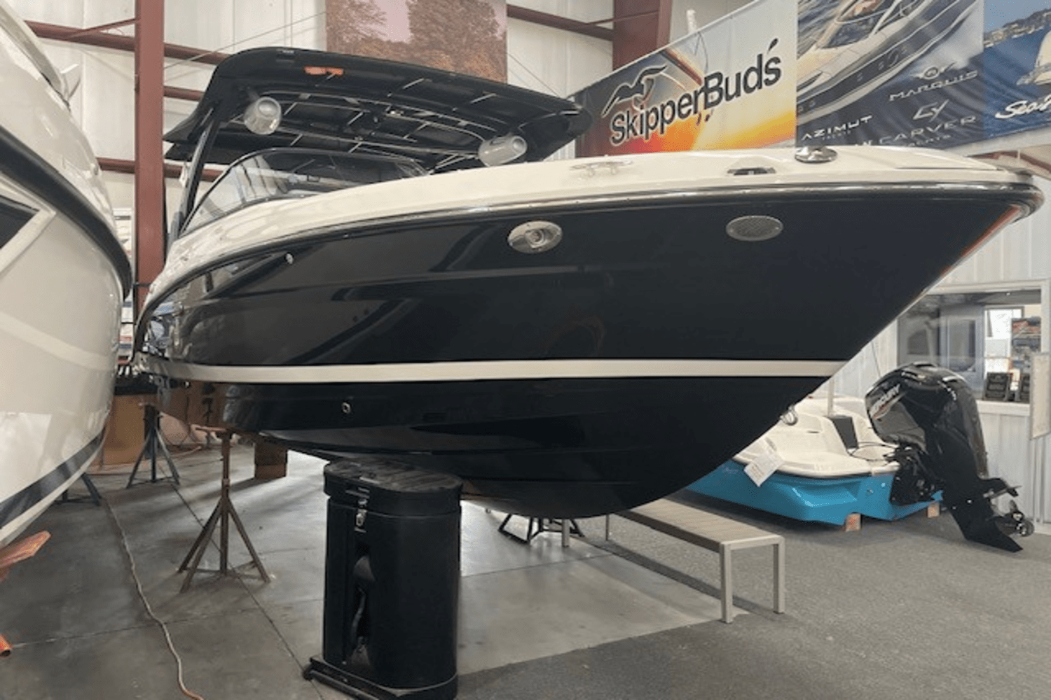 2025 Sea Ray SLX 280 Image Thumbnail #3