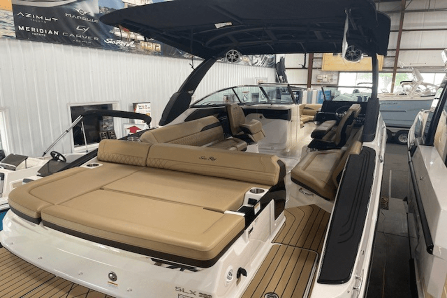 2025 Sea Ray SLX 280 Image Thumbnail #42