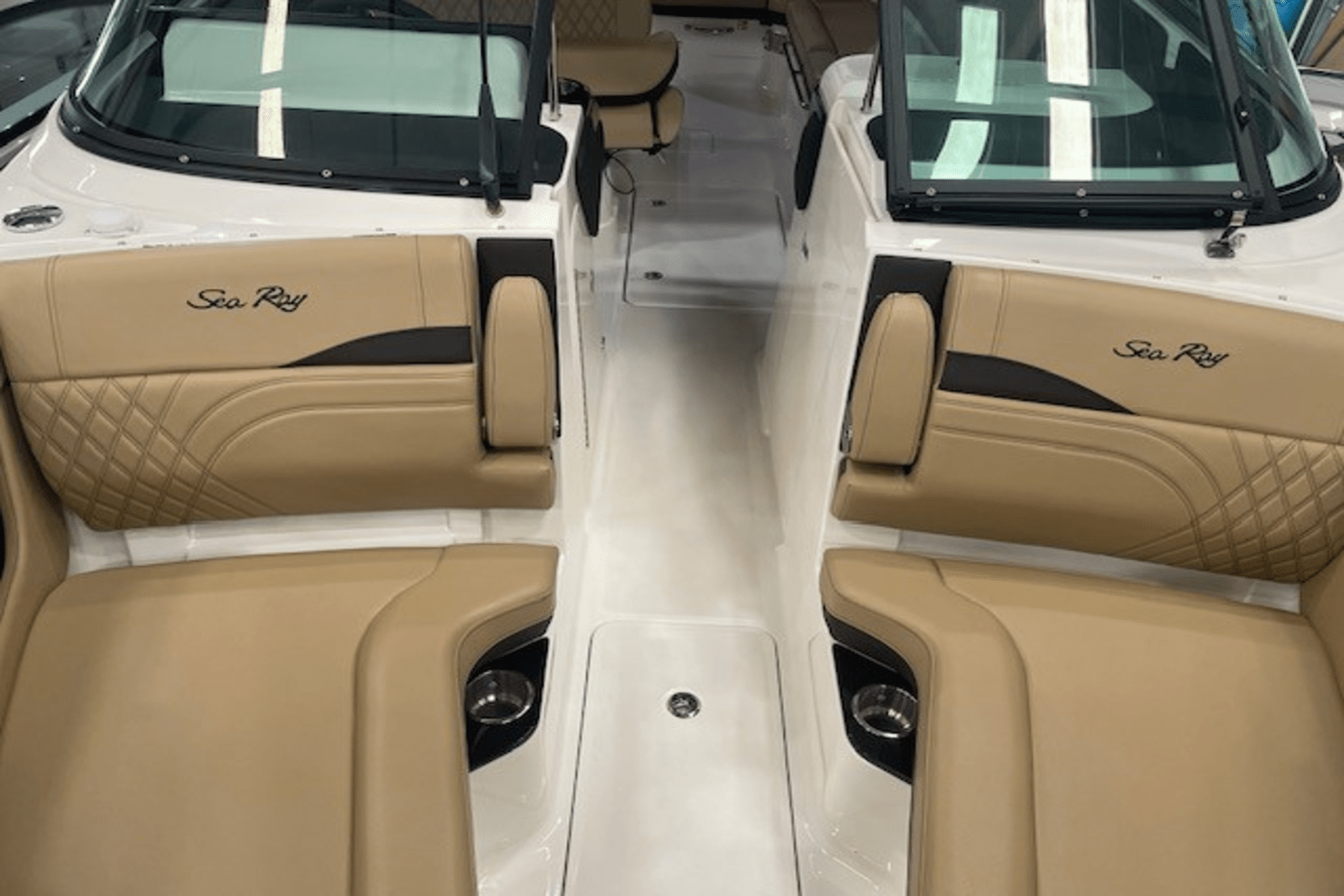2025 Sea Ray SLX 280 Image Thumbnail #31