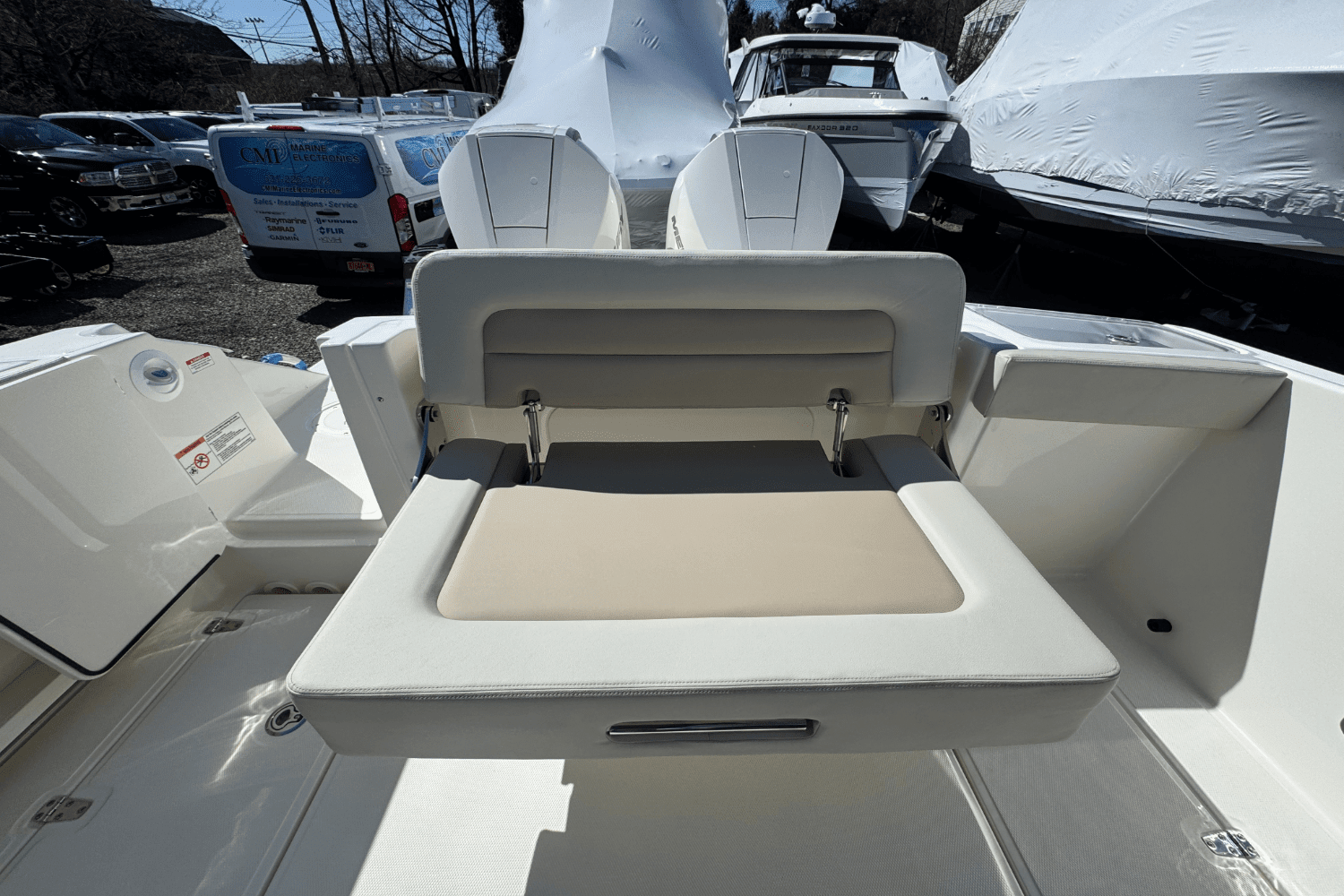 2025 Boston Whaler 280 Vantage Image Thumbnail #13