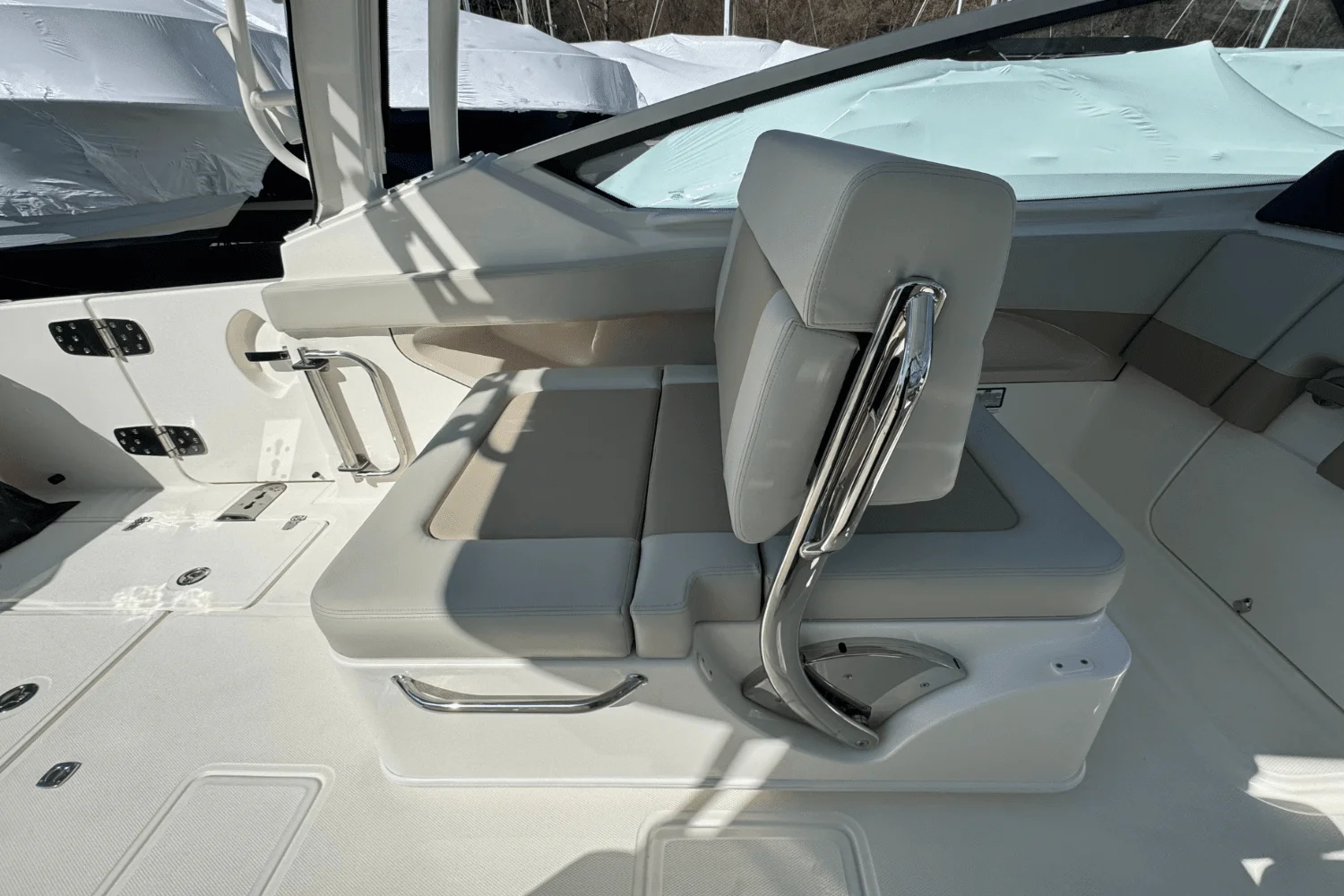2025 Boston Whaler 280 Vantage Image Thumbnail #38
