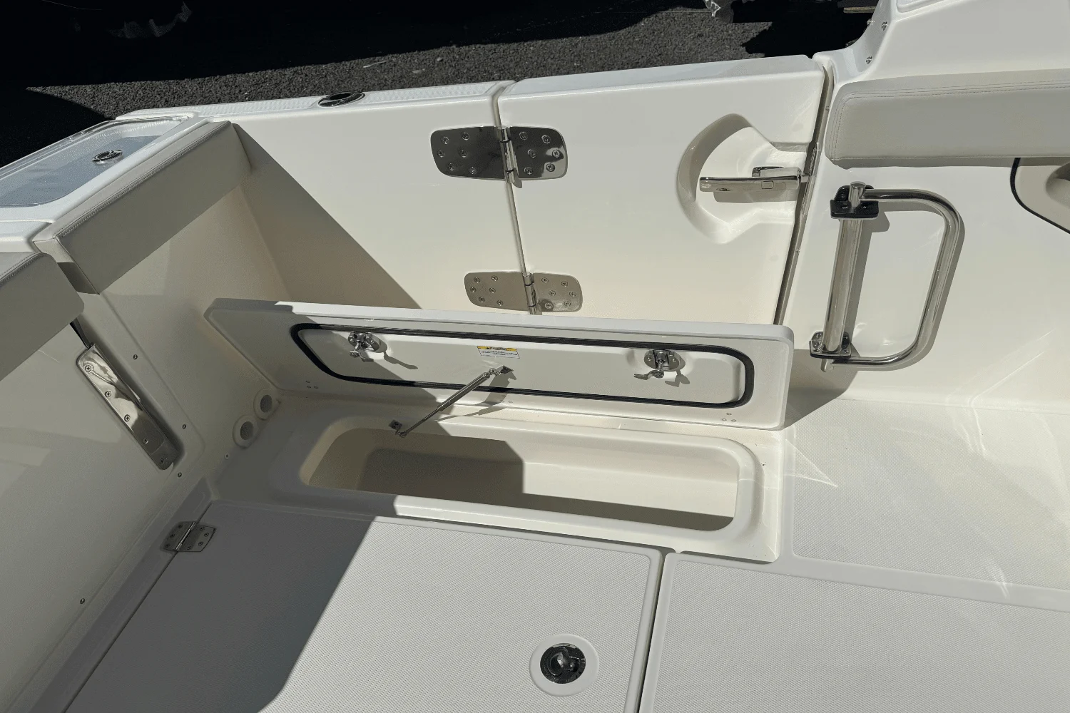 2025 Boston Whaler 280 Vantage Image Thumbnail #23