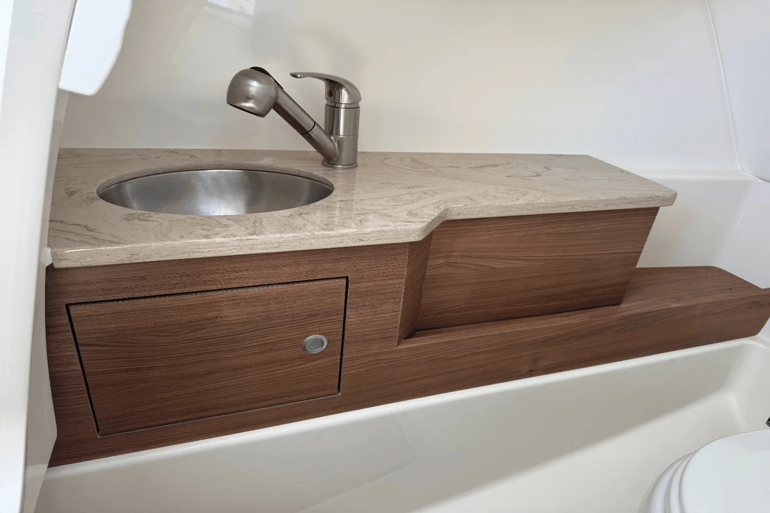 2025 Boston Whaler 280 Vantage Image Thumbnail #54