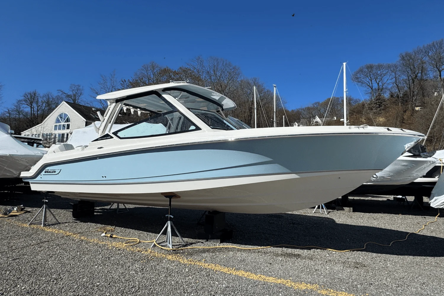 2025 Boston Whaler 280 Vantage Image Thumbnail #1