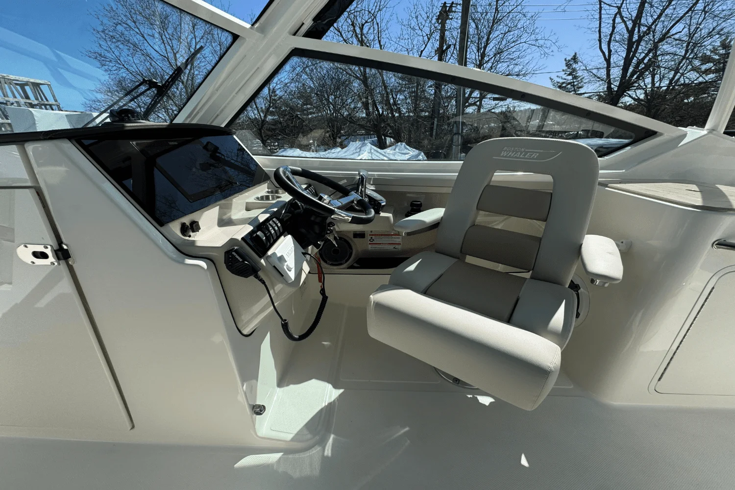 2025 Boston Whaler 280 Vantage Image Thumbnail #42