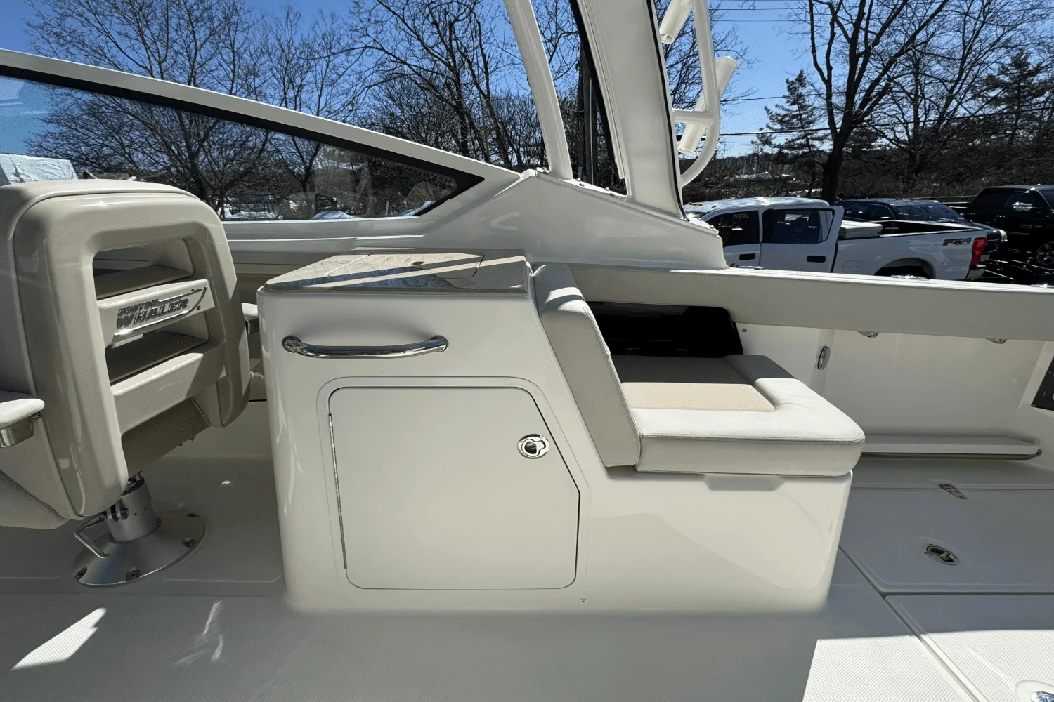 2025 Boston Whaler 280 Vantage Image Thumbnail #27