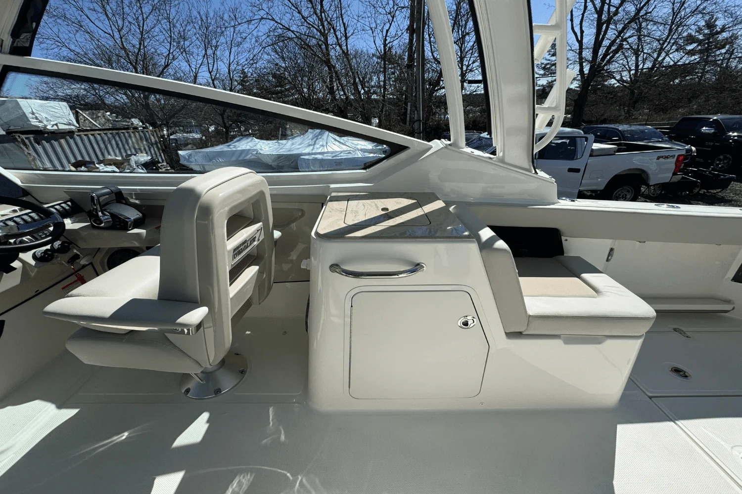 2025 Boston Whaler 280 Vantage Image Thumbnail #25