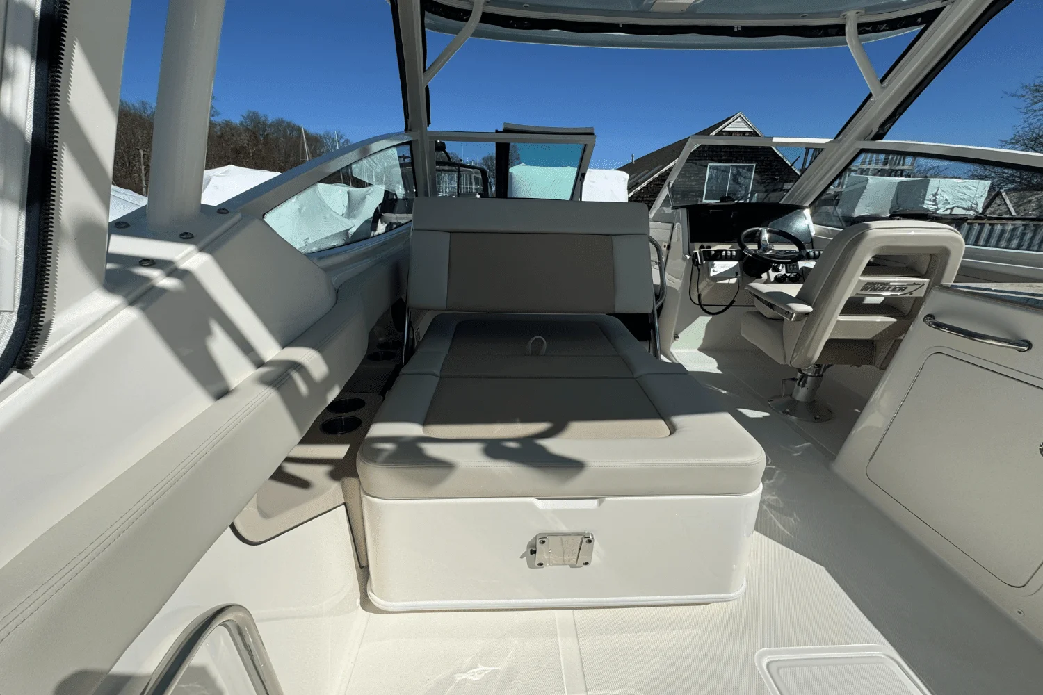2025 Boston Whaler 280 Vantage Image Thumbnail #34