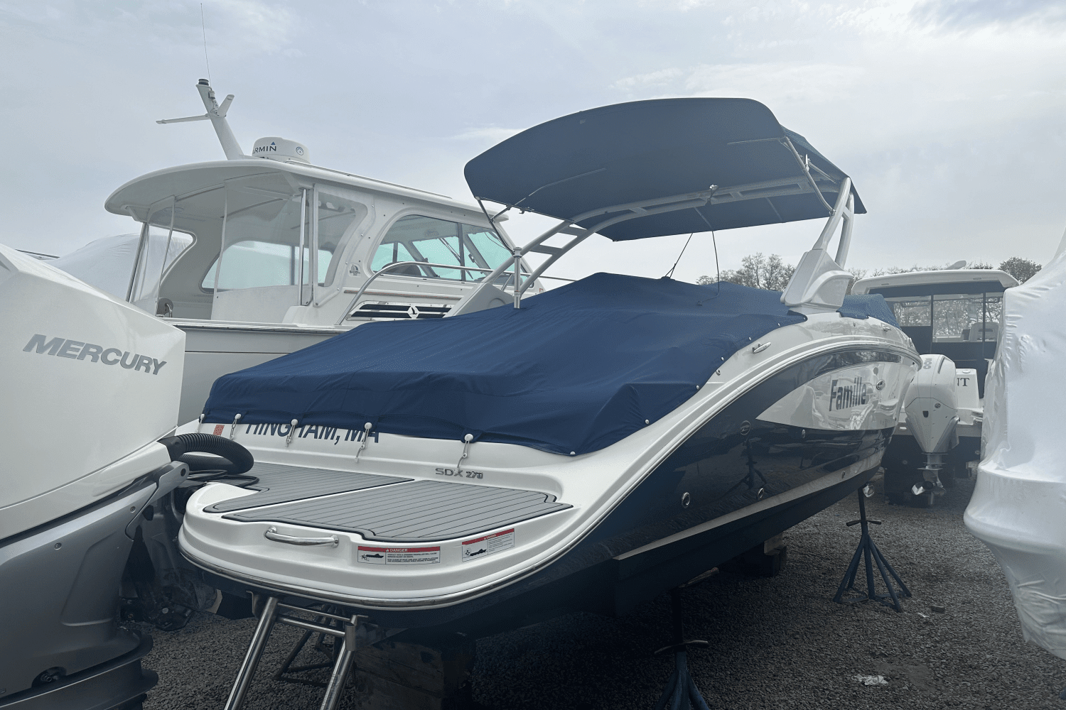 2021 Sea Ray 270 SDX OB Image Thumbnail #1