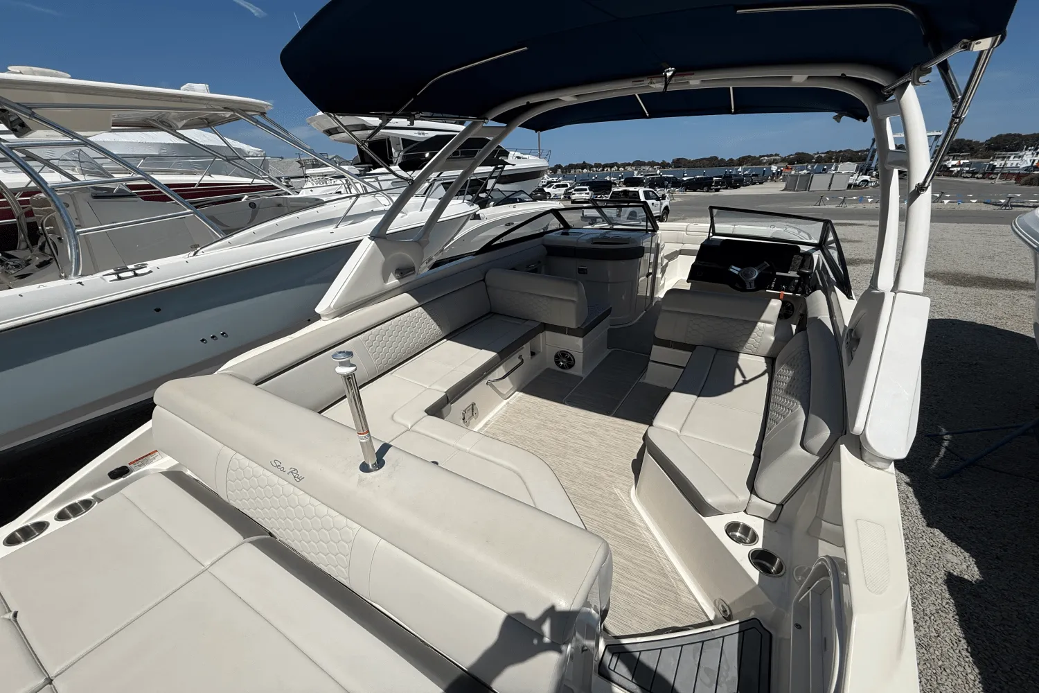 2021 Sea Ray 270 SDX OB Image Thumbnail #8