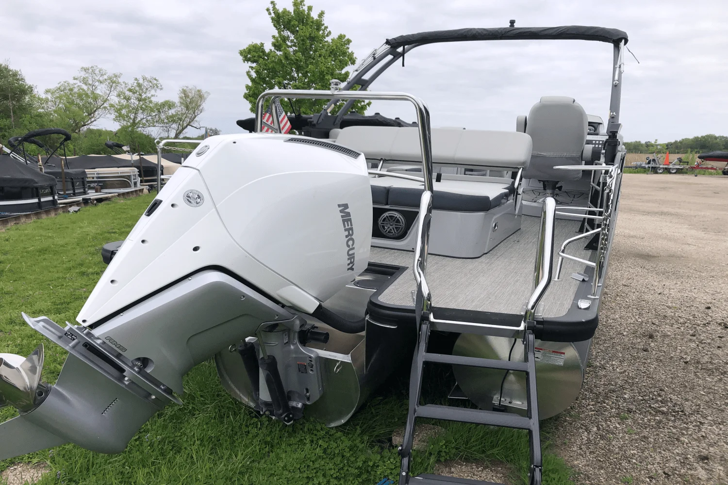 2025 Harris Grand Mariner 250 Image Thumbnail #21