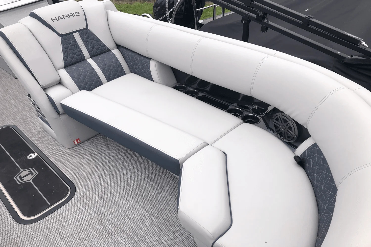 2025 Harris Grand Mariner 250 Image Thumbnail #2
