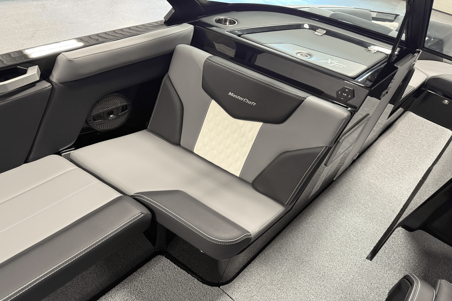 2025 Mastercraft XT23 Image Thumbnail #35