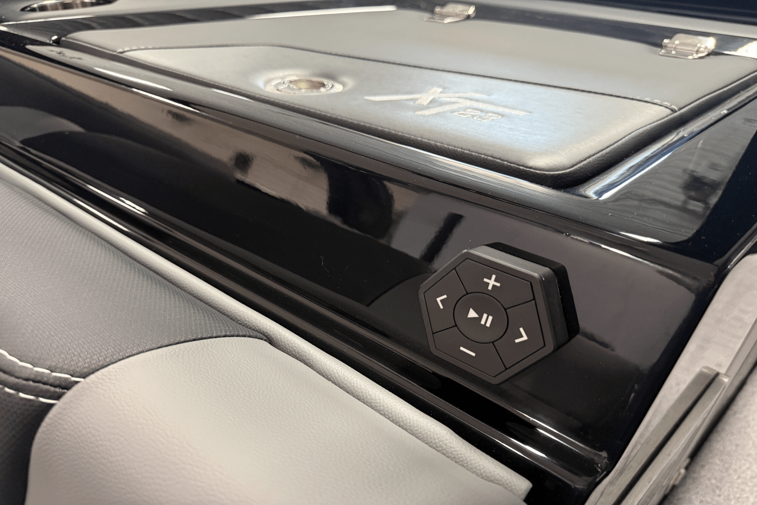 2025 Mastercraft XT23 Image Thumbnail #36