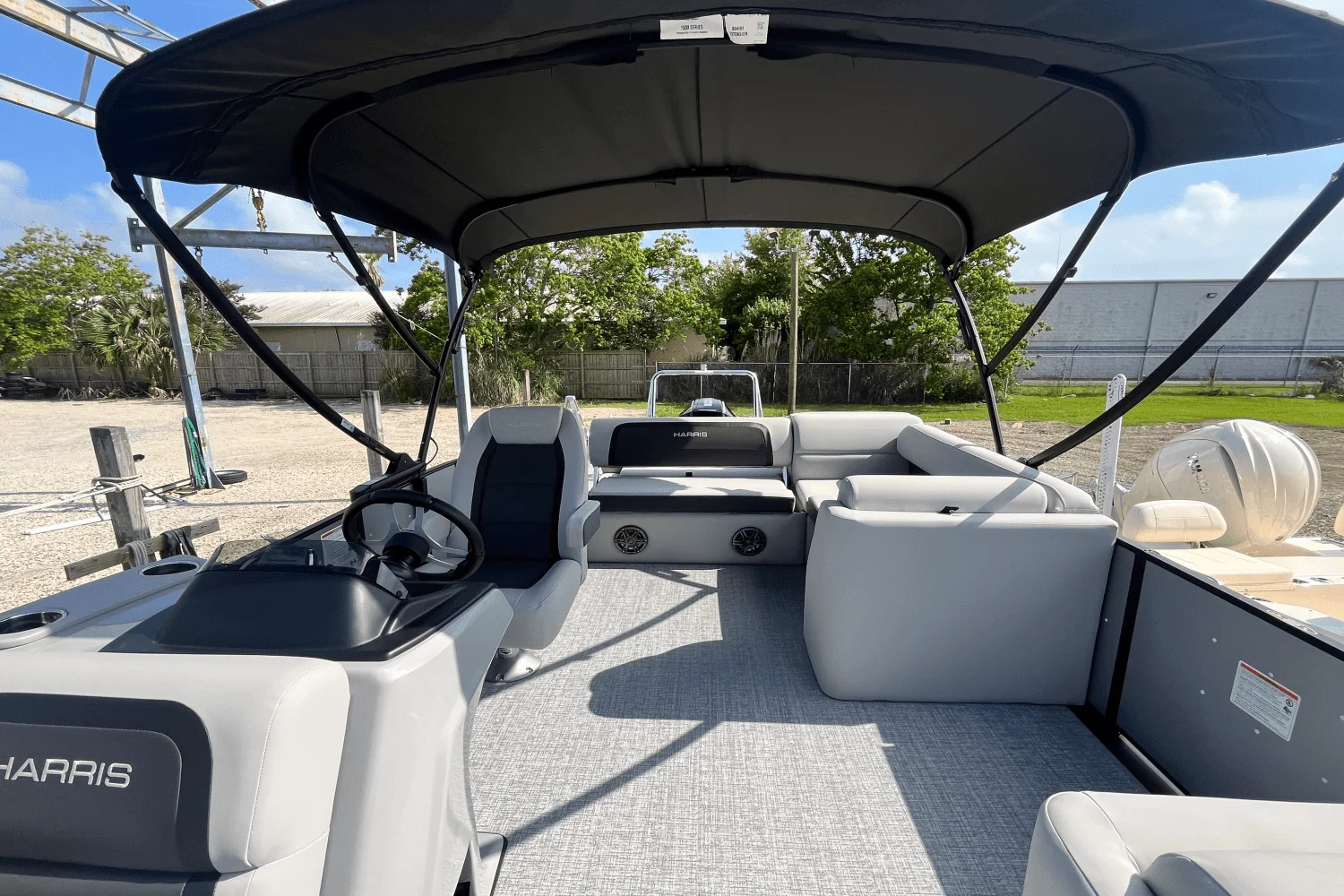 2025 Harris 230 Cruiser Image Thumbnail #10