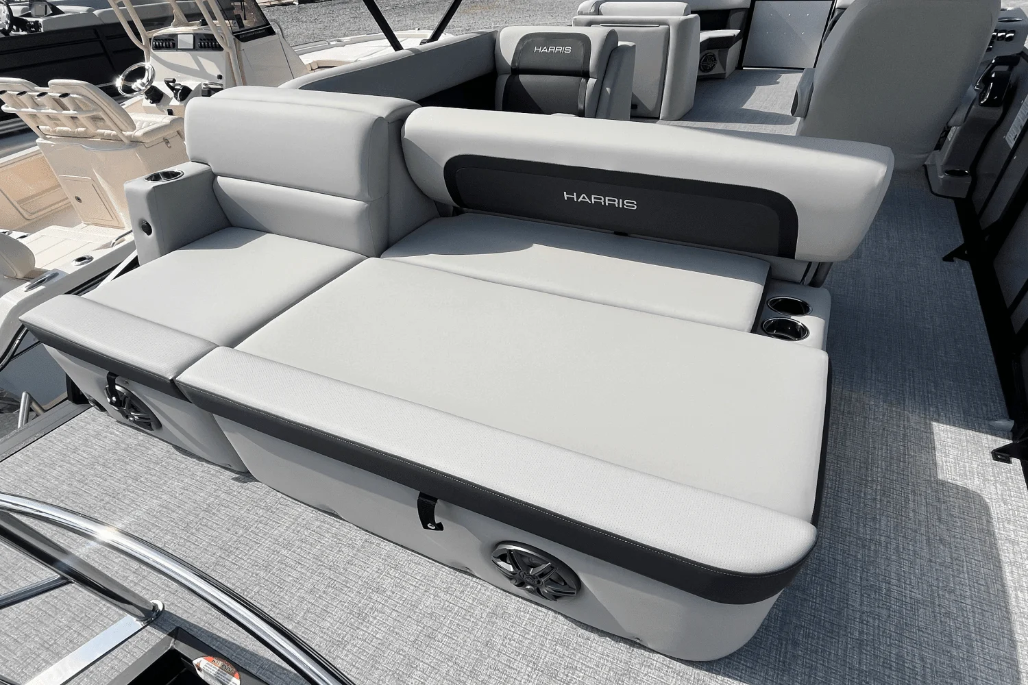 2025 Harris 230 Cruiser Image Thumbnail #6