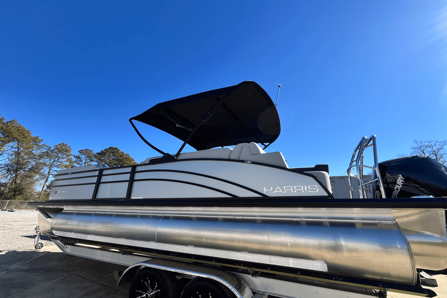 2025 Harris 230 Cruiser Image Thumbnail #2