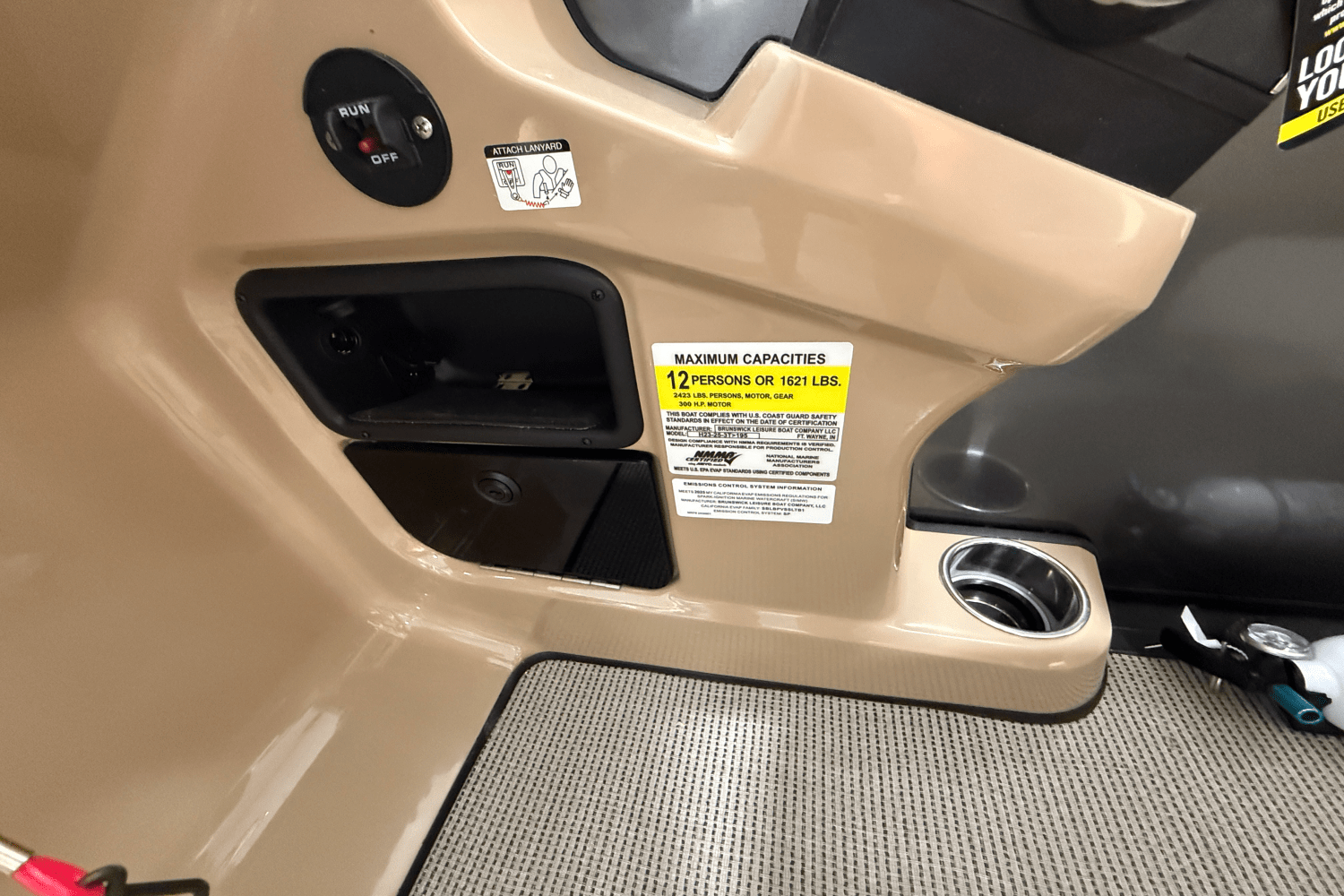 2025 Harris 230 Sunliner Image Thumbnail #15