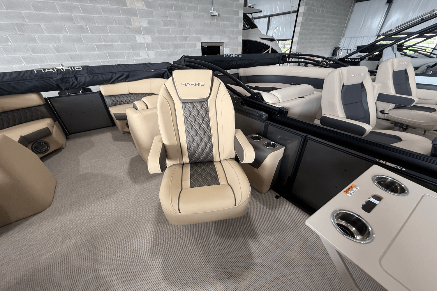 2025 Harris 230 Sunliner Image Thumbnail #8