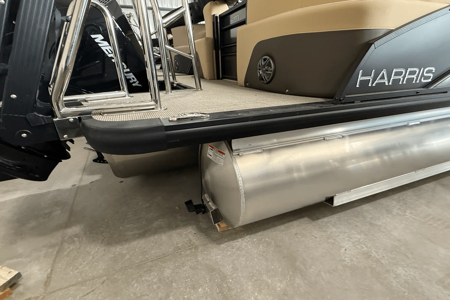 2025 Harris 230 Sunliner Image Thumbnail #25