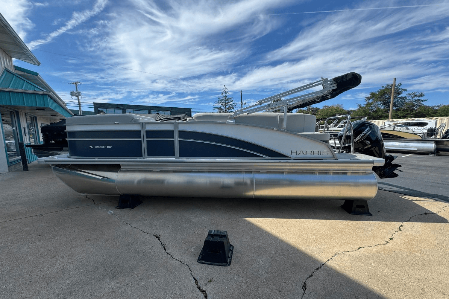 2025 Harris Cruiser 190 Image Thumbnail #2