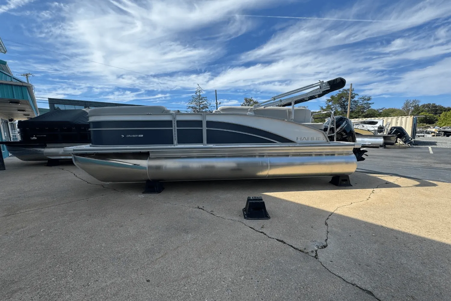 2025 Harris Cruiser 190 Image Thumbnail #6