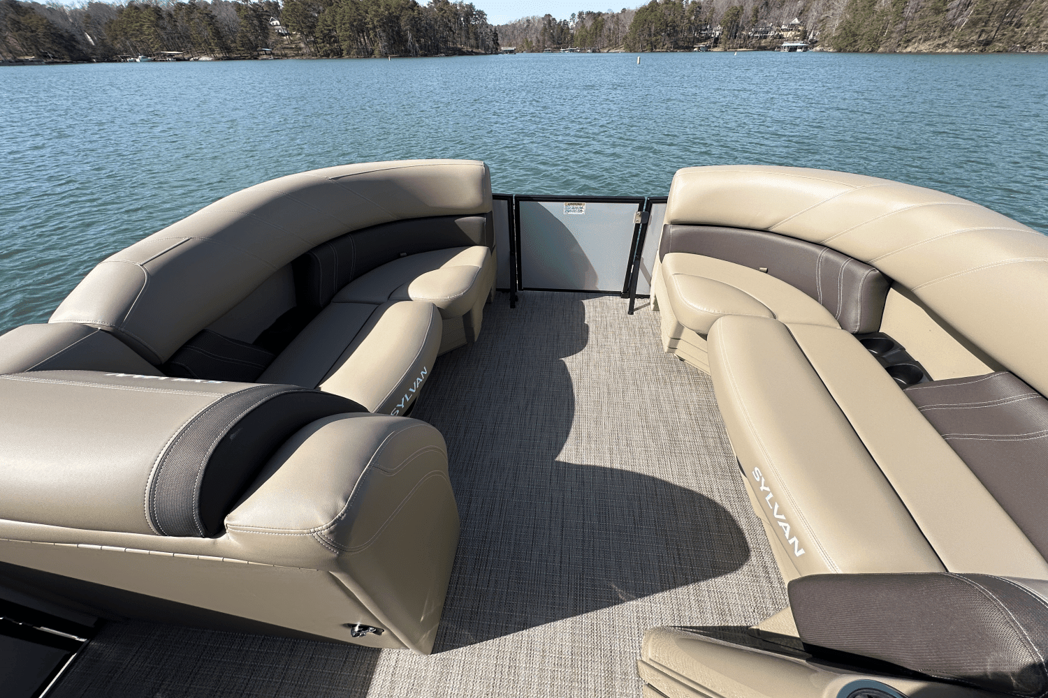 2025 Sylvan MIRAGE 822 Image Thumbnail #13