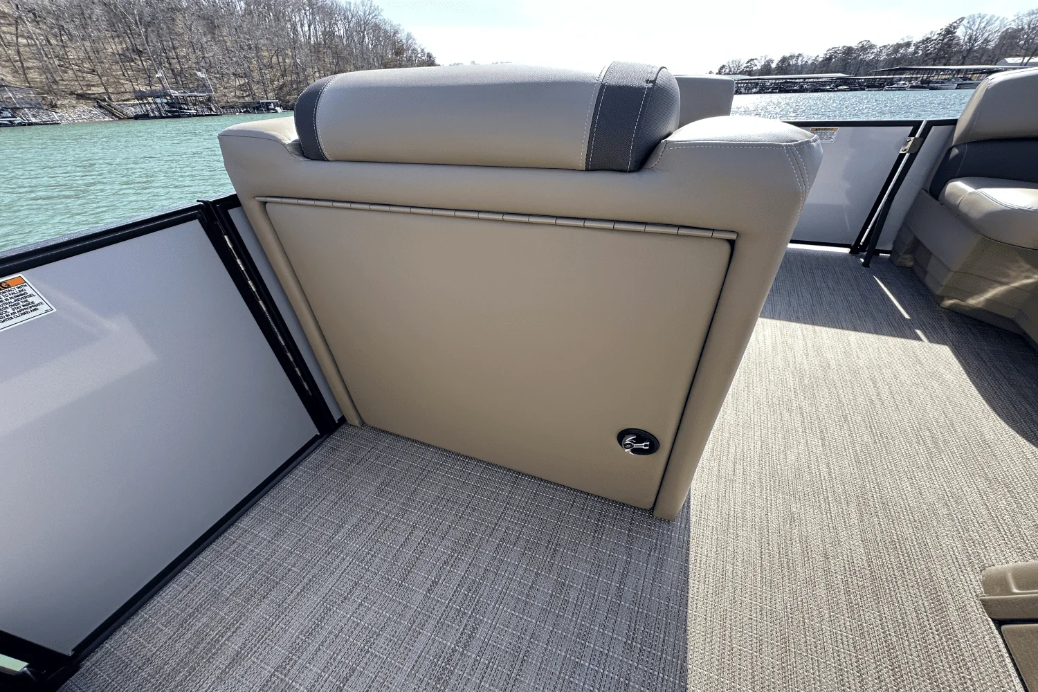 2025 Sylvan MIRAGE 822 Image Thumbnail #18