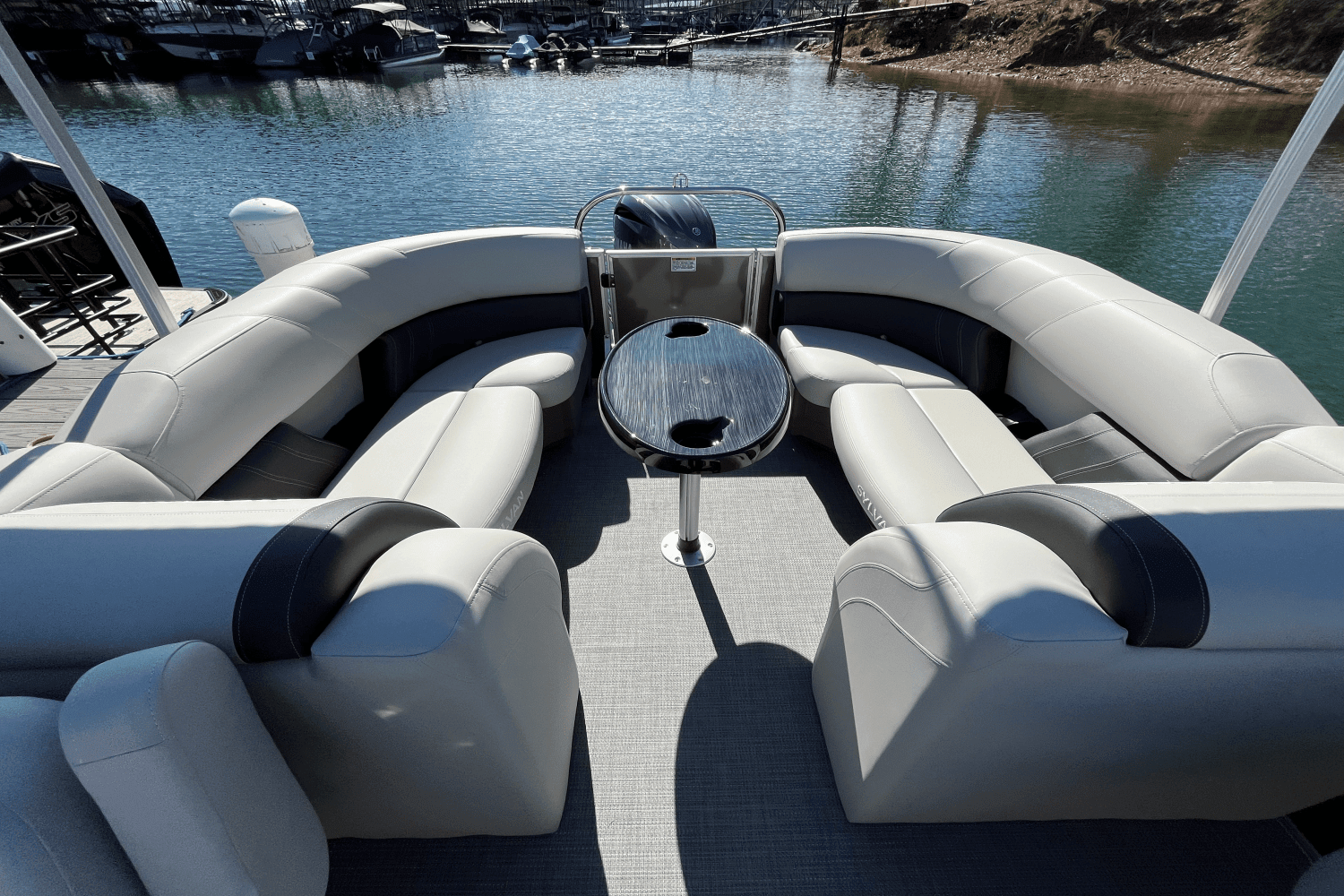 2025 Sylvan MIRAGE 822 Image Thumbnail #15