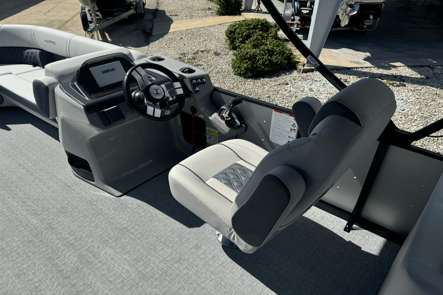 2025 Harris 230 Sunliner Image Thumbnail #6