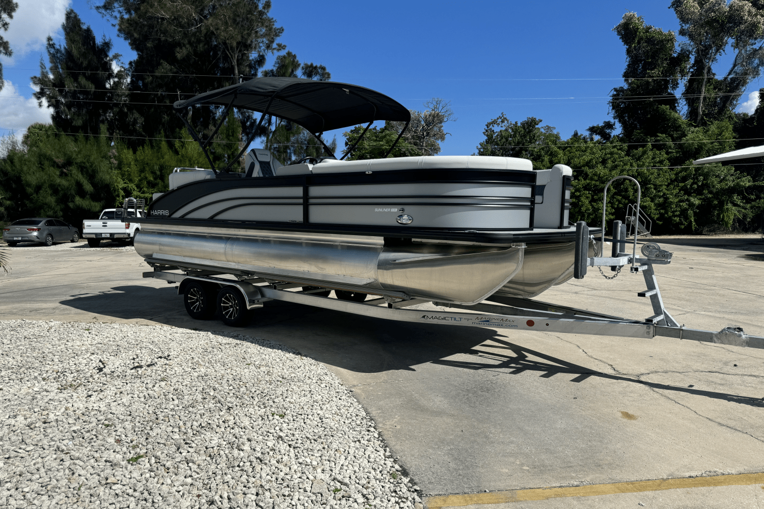 2025 Harris 230 Sunliner Image Thumbnail #0