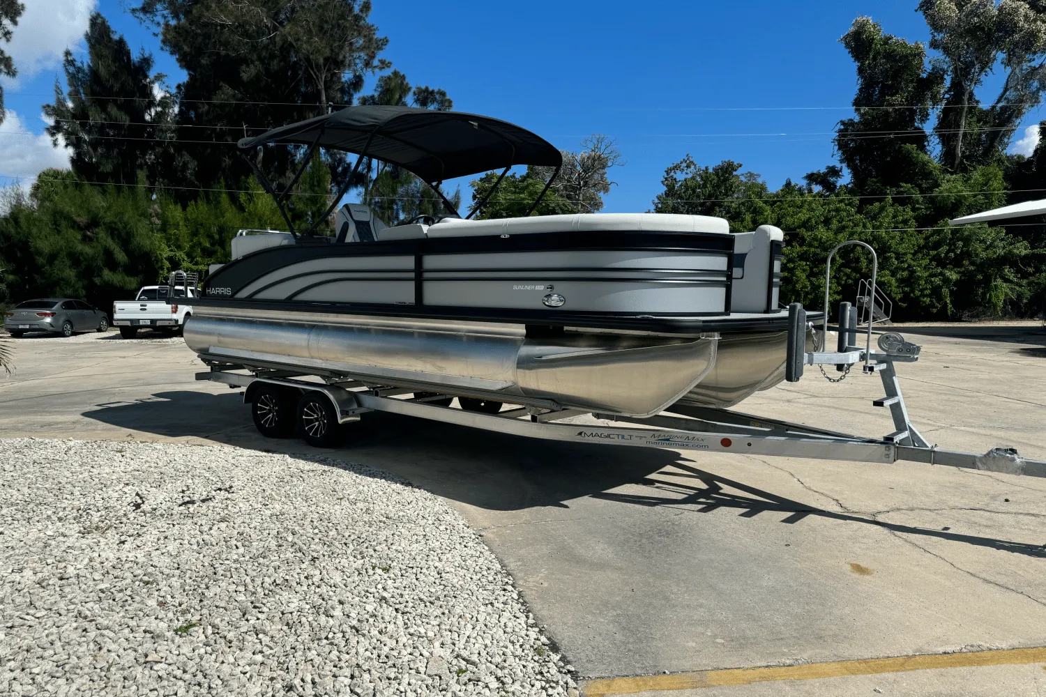 2025 Harris 230 Sunliner Image Thumbnail #0